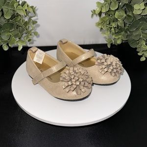 Koala Kids Gold Shimmer Ballet Flats With Strap size 5 toddlers